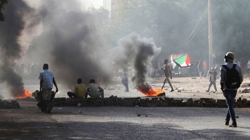 सूडान में संघर्ष तीसरे दिन भी जारी, 97 आम लोगों की मौत