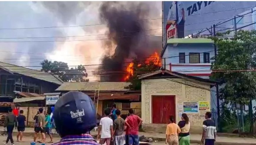 इंफाल में सुरक्षाबलों और भीड़ के बीच झड़प में दो घायल, भाजपा नेताओं के घर जलाने की कोशिश