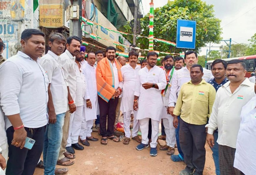 Congress party played pivotal role of  bringing freedom to the country-Dr.Srirangam