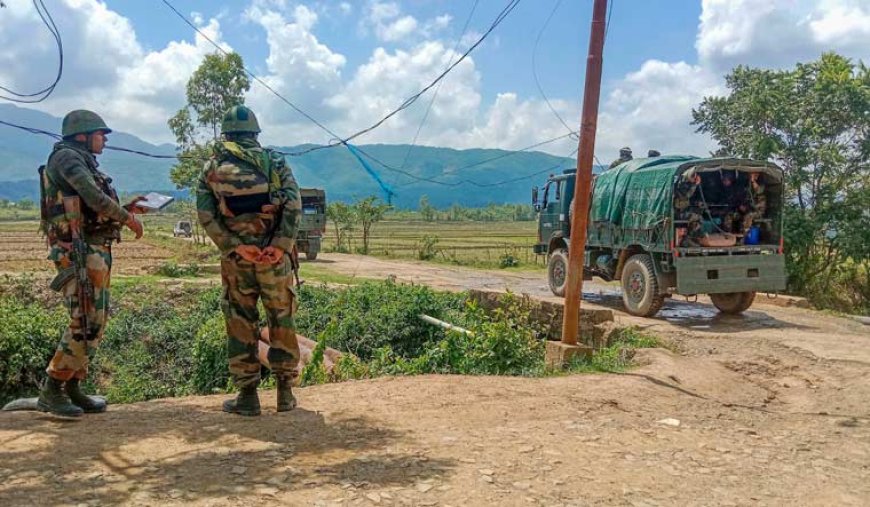 मणिपुर के विभिन्न जिलों में सुरक्षा बलों ने चलाया तलाशी अभियान