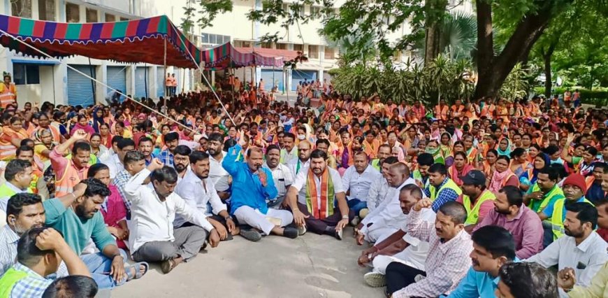 TPCC spokesperson Dr. Satyam Srirangam participated in support of the fair demands of sanitation workers.