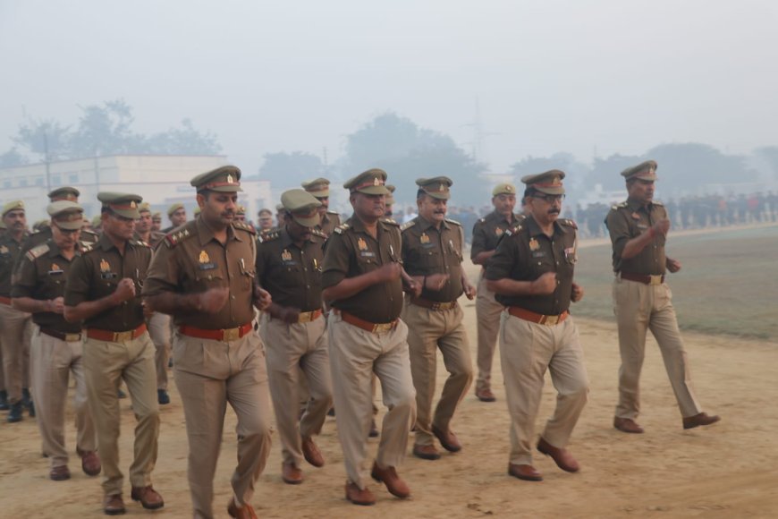 पुलिस अधीक्षक द्वारा रिजर्व पुलिस लाइन में शुक्रवार परेड का निरीक्षण कर ली सलामी तथा  निरीक्षण कर सम्बन्धित को दिए आवश्यक दिशा निर्देश 