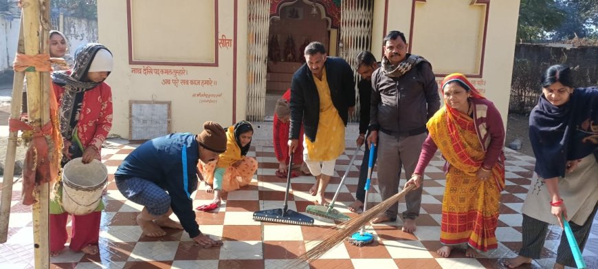 शिव मंदिर विद्युत परिसर में भाजपा जनों ने चलाया स्वच्छता अभियान, श्री राम लला विराजमान के इंतजार की घड़ियां हुई समाप्त, 500 वर्षों की प्रतिक्षा के बाद कल भगवान श्री राम बिराजेंगे अयोध्या के भव्य मंदिर में