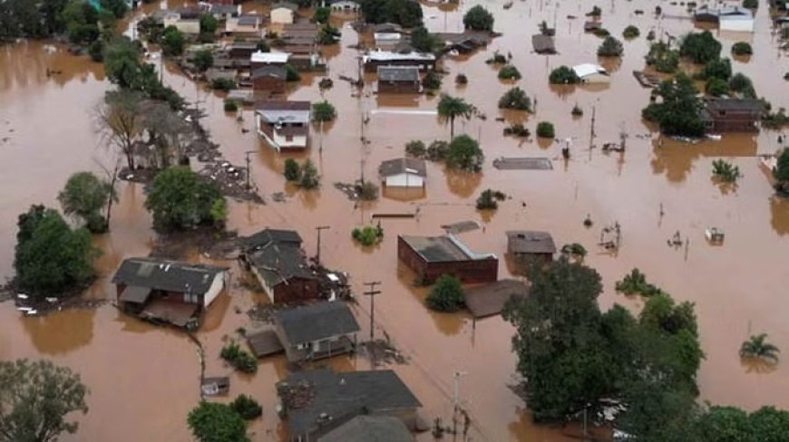 भारी बारिश के कारण नदी का स्तर बढ़ा, 20 लाख लोग प्रभावित