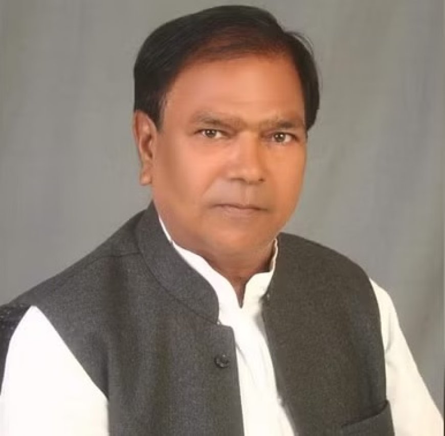 सपा को बड़ा झटका, पार्टी के संस्थापक सदस्य रामहरि चौहान ने दिया इस्तीफा