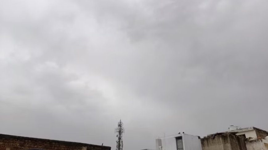 दिल्ली एनसीआर में बदला मौसम, हवा के साथ बूंदाबांदी