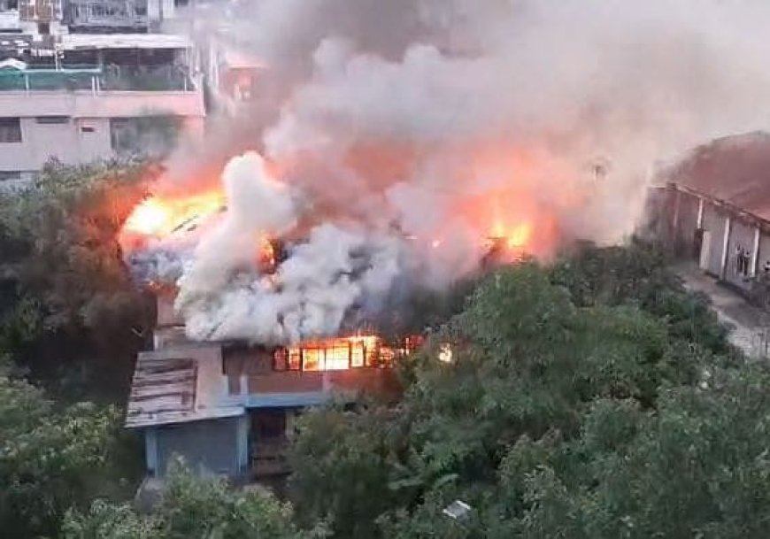 मुख्यमंत्री एन बीरेन सिंह के बंगले पास इमारत में लगी भीषण आग