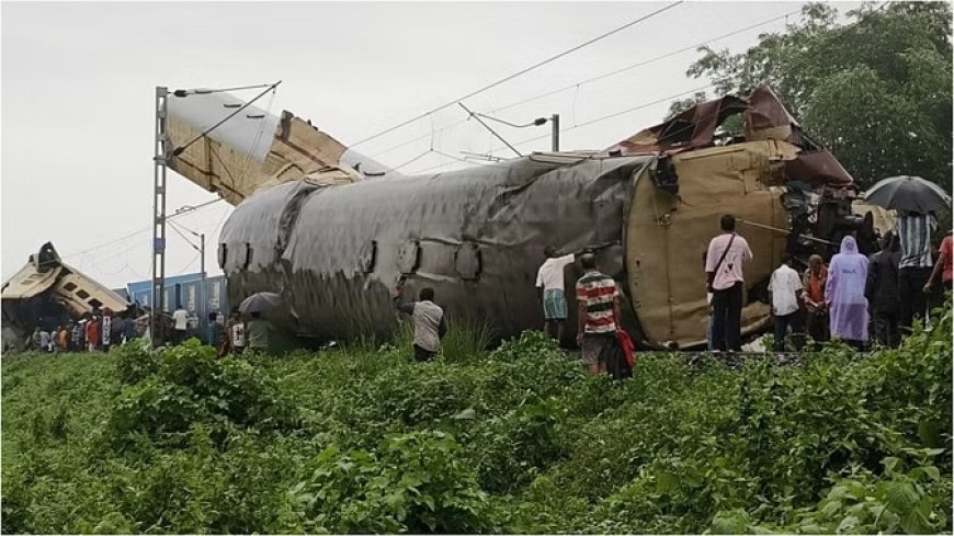 कंचनजंगा एक्सप्रेस ट्रेन हादसे के बाद बदला बाकी ट्रेनों का रूट