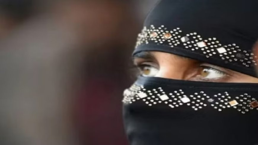 ताजिकिस्तान में महिलाओं के हिजाब पहनने पर सरकार ने लगाई पाबंदी