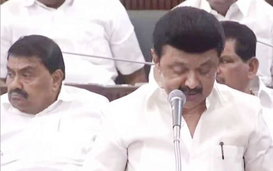 तमिलनाडु विधानसभा में हंगामा, एआईएडीएमके के विधायकों को पूरे सत्र से किया गया निलंबित