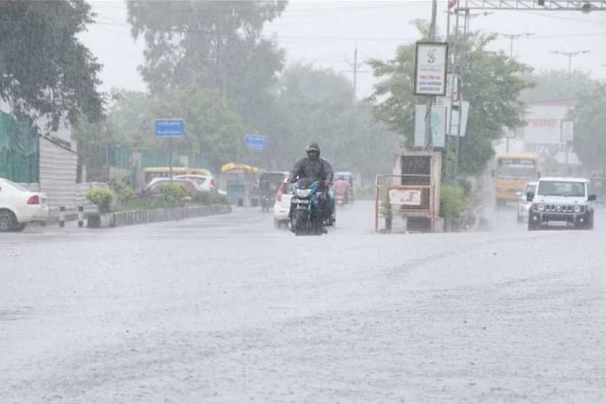 दिल्ली एनसीआर में बदला मौसम, तेज हवा के साथ झमाझम बारिश, गर्मी से मिली राहत