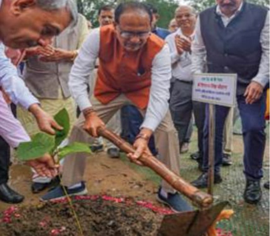 "এক পিঠ মা কে নাম" প্রচারণা শুরু করলেন কৃষিমন্ত্রী