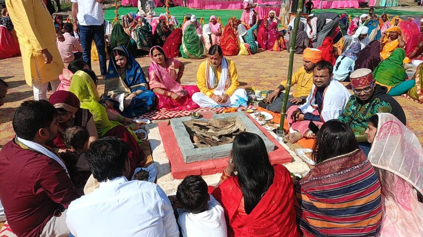 सुलतानपुर: आदिशक्ति सिद्धपीठ पंचदेव मन्दिर अमरेथूडड़िया में इक्कीस कुण्डीय शतचंडी महायज्ञ, भण्डारा मेला के साथ सम्पन्न 