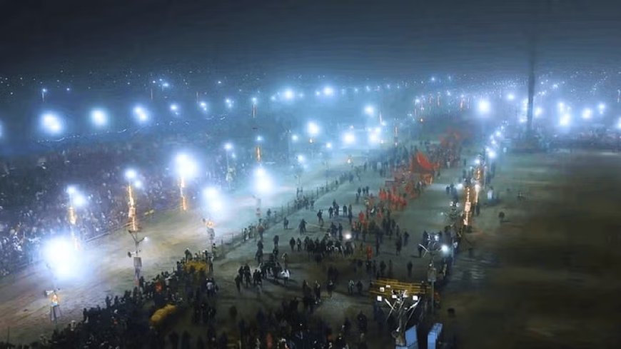 त्रिवेणी संगम पर श्रद्धालु लगा रहे हैं आस्था की डुबकी, दो दिनों में पांच करोड़ लोग पहुंचे