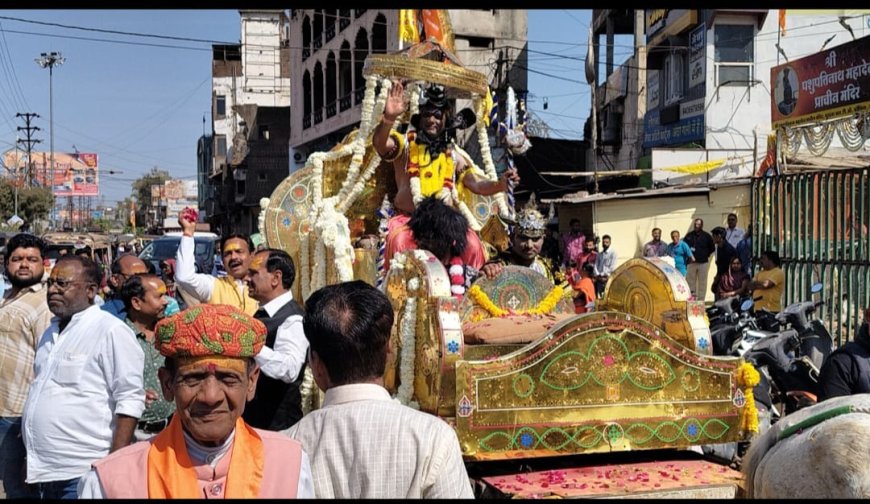 महाशिवरात्रि पर शिव मंदिरों में भक्तों का सैलाब, भक्ति में लीन हुआ शहर, शिवालयों में गूंजे हर-हर महादेव के जयकारे, शिव बारात और पालकी यात्रा की धूम