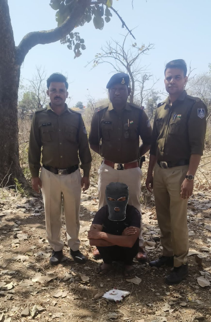 फतेहगढ थाना पुलिस द्वारा अवैध देशी पिस्टल के साथ एक को किया गिरफ्तार