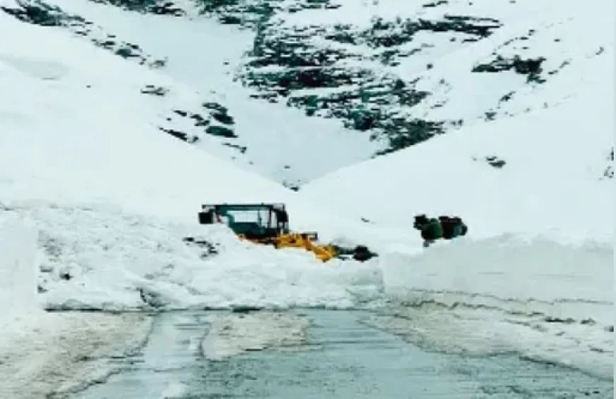 होली पर उत्तर पश्चिम मैदानी इलाकों में बारिश, पहाड़ों पर बर्फबारी के आसार